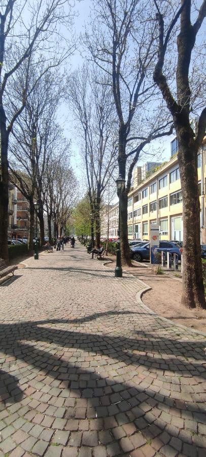 La Casa Dei Libri 22 Lägenhet Turin Exteriör bild